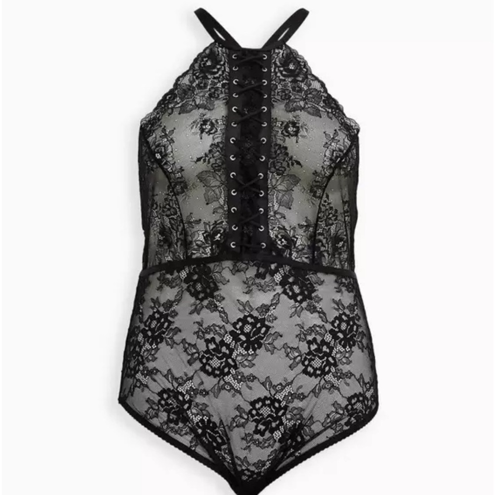 Torrid 5 5x‎ Black Laced Up Lace Bodysuit With Open Back NWT